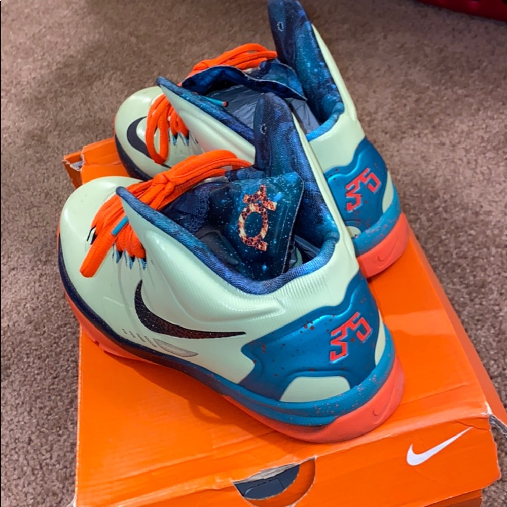 Slightly worn Nike KD 5